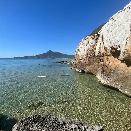 Henry Hostel Buggerru