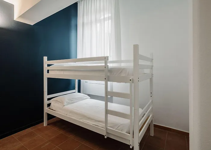 Henry Hostel Buggerru